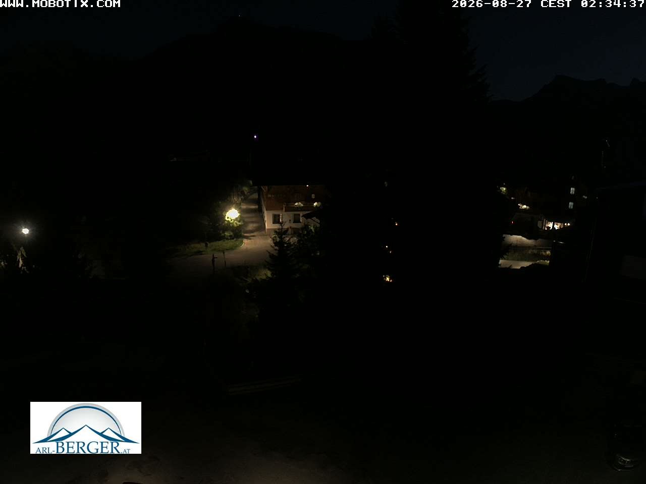 Archiv Foto Webcam Oberlech: Pension Berger