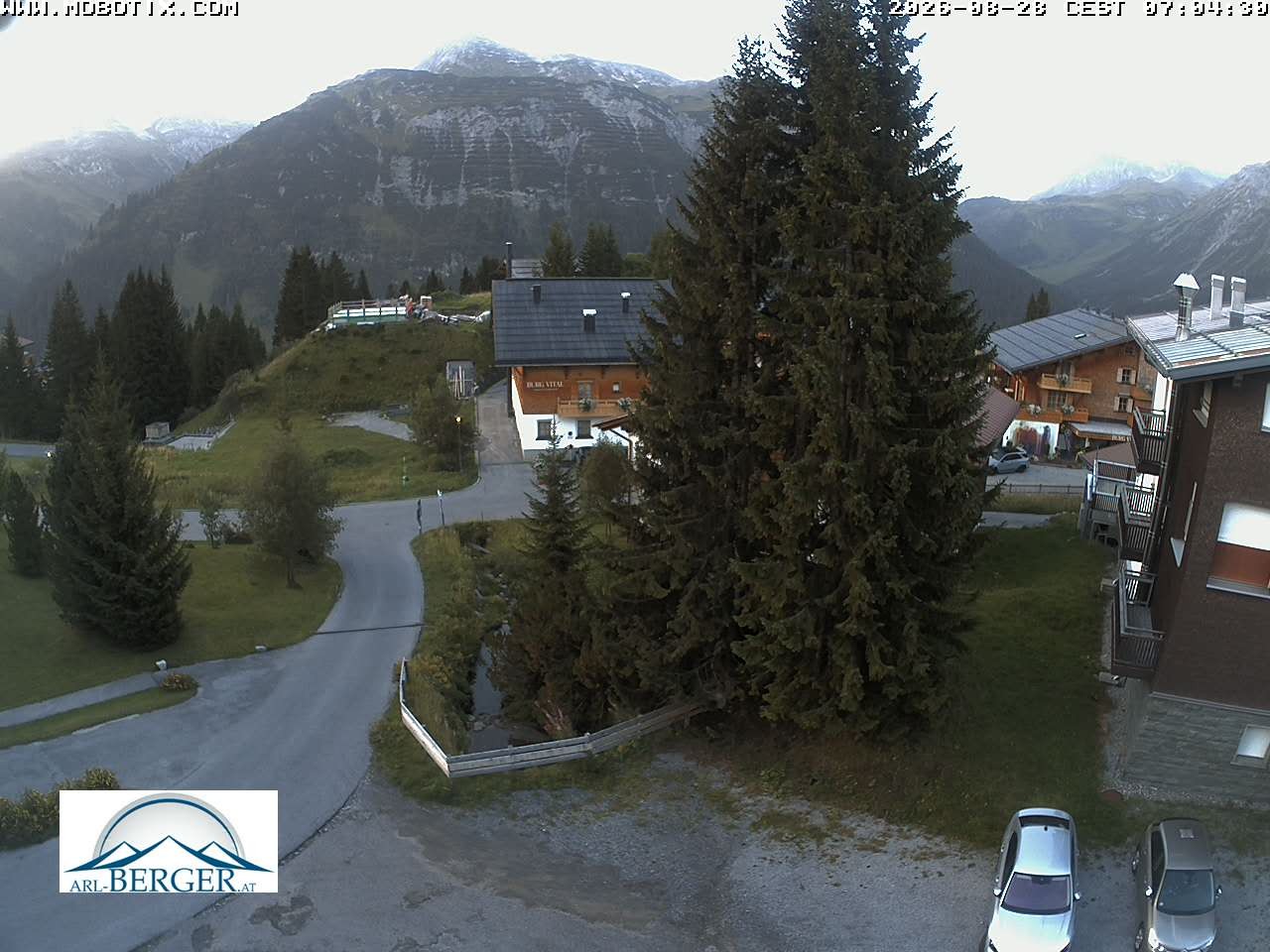 Archiv Foto Webcam Oberlech: Pension Berger