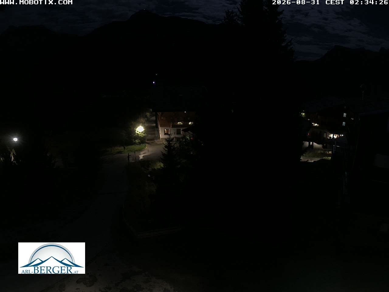 Archiv Foto Webcam Oberlech: Pension Berger