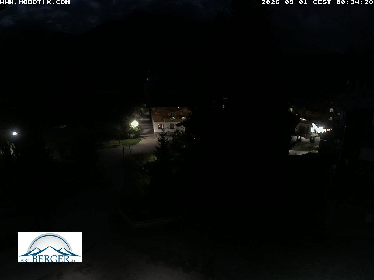 Archiv Foto Webcam Oberlech: Pension Berger