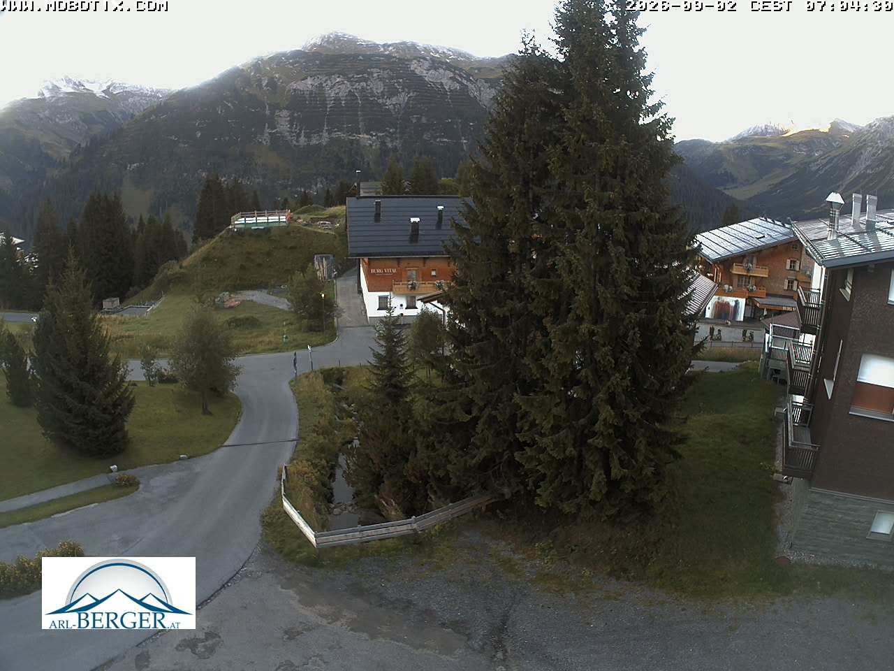 Archiv Foto Webcam Oberlech: Pension Berger
