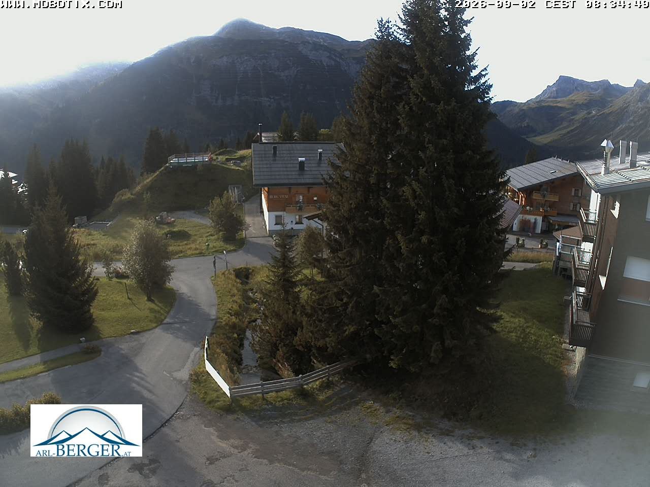 Archiv Foto Webcam Oberlech: Pension Berger