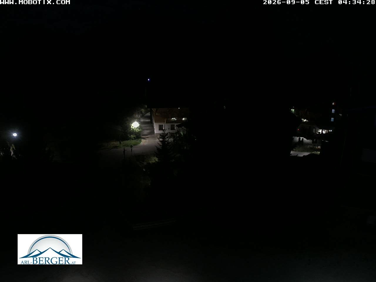 Archiv Foto Webcam Oberlech: Pension Berger