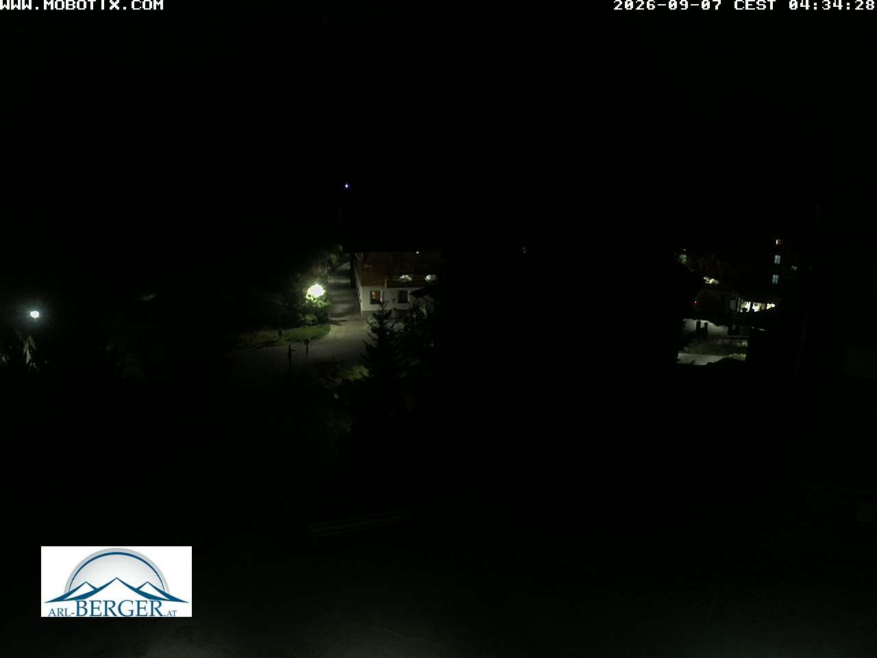 Archiv Foto Webcam Oberlech: Pension Berger
