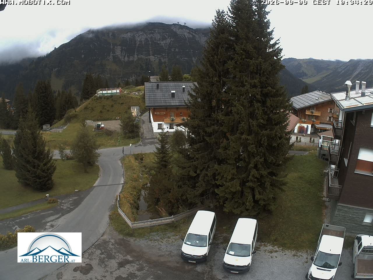 Archiv Foto Webcam Oberlech: Pension Berger