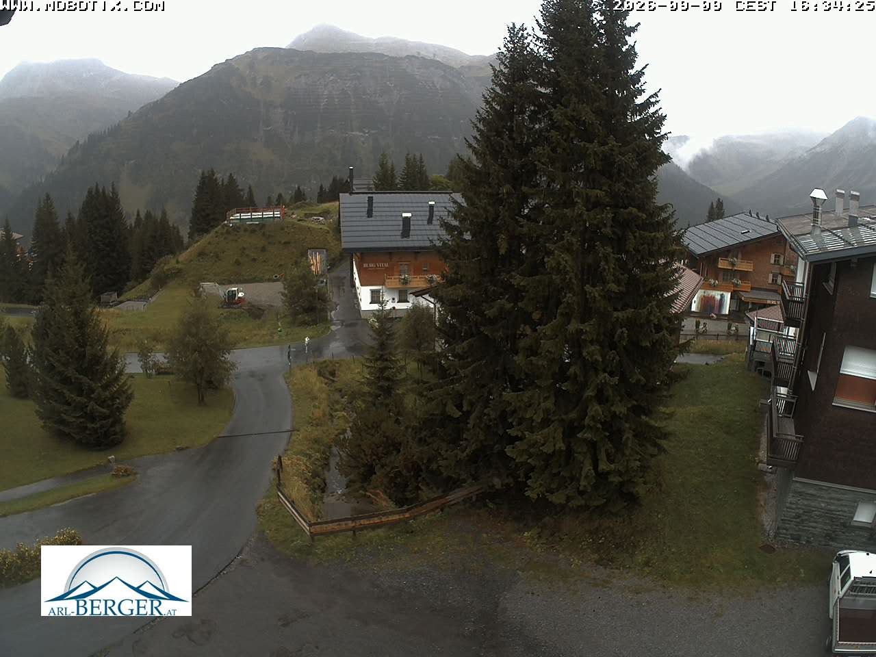 Archiv Foto Webcam Oberlech: Pension Berger