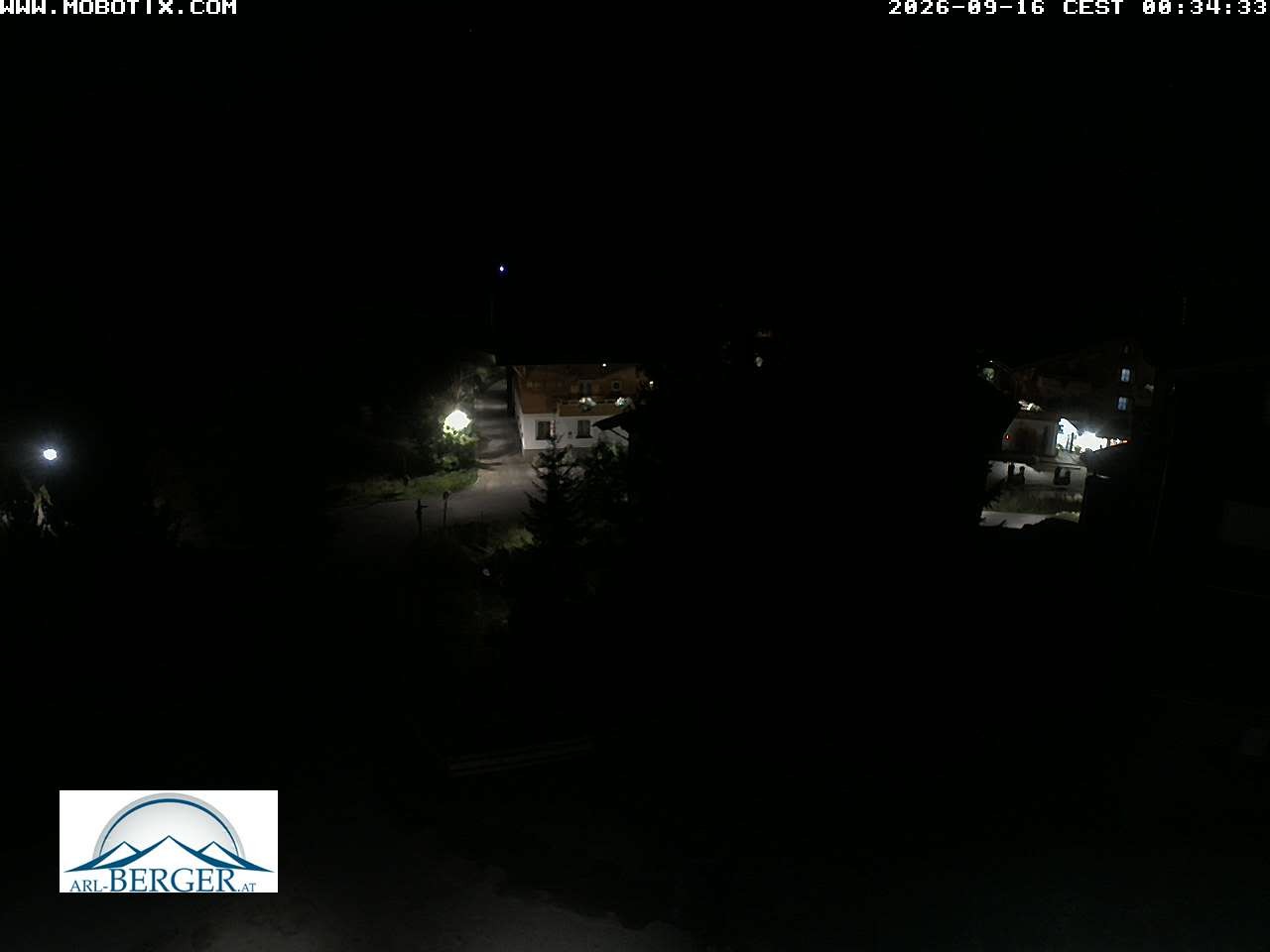 Archiv Foto Webcam Oberlech: Pension Berger