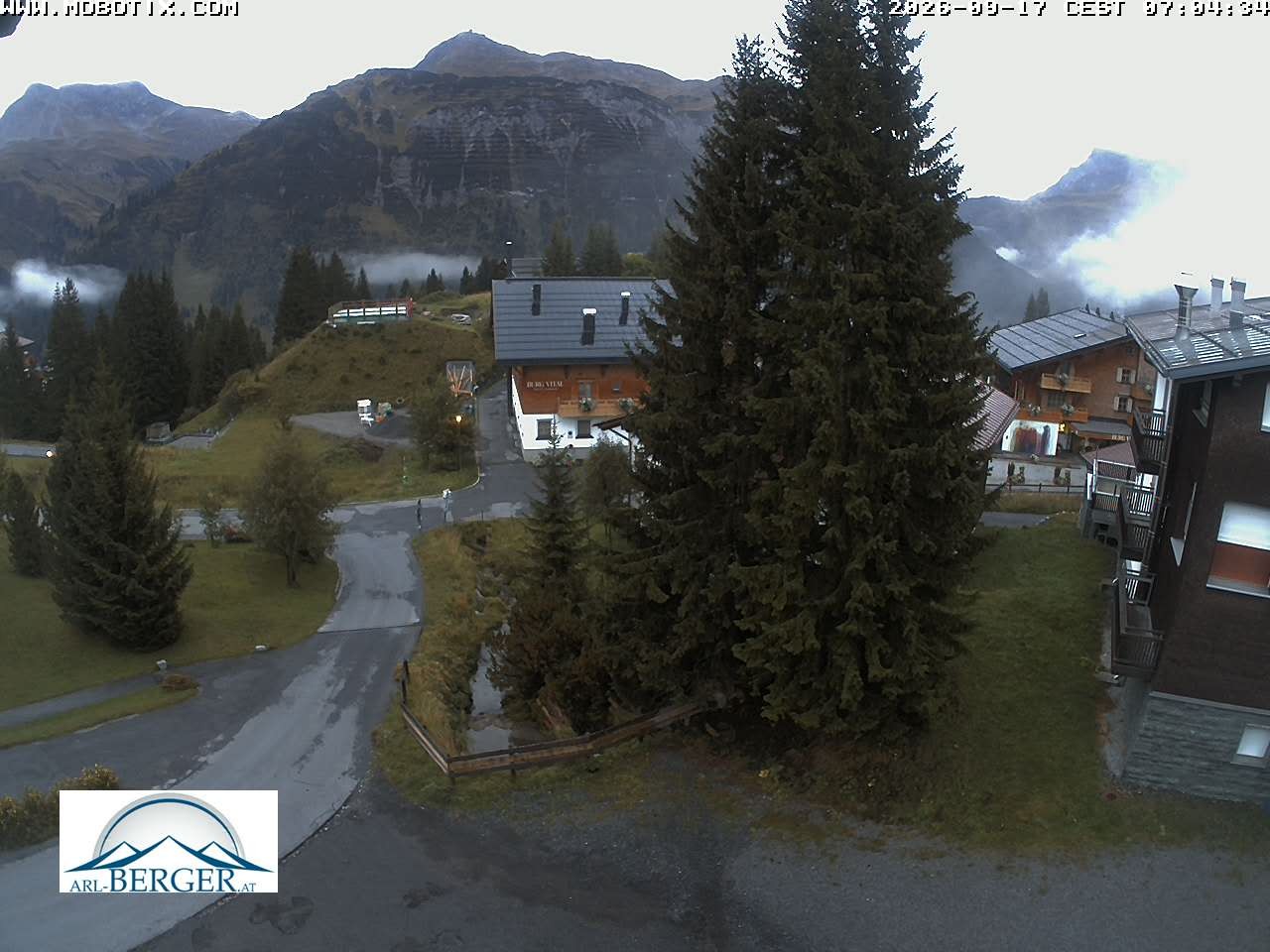 Archiv Foto Webcam Oberlech: Pension Berger