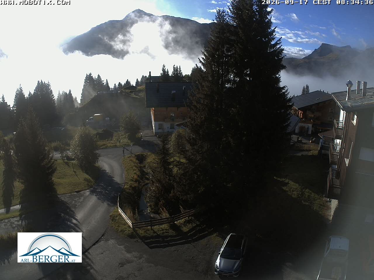 Archiv Foto Webcam Oberlech: Pension Berger