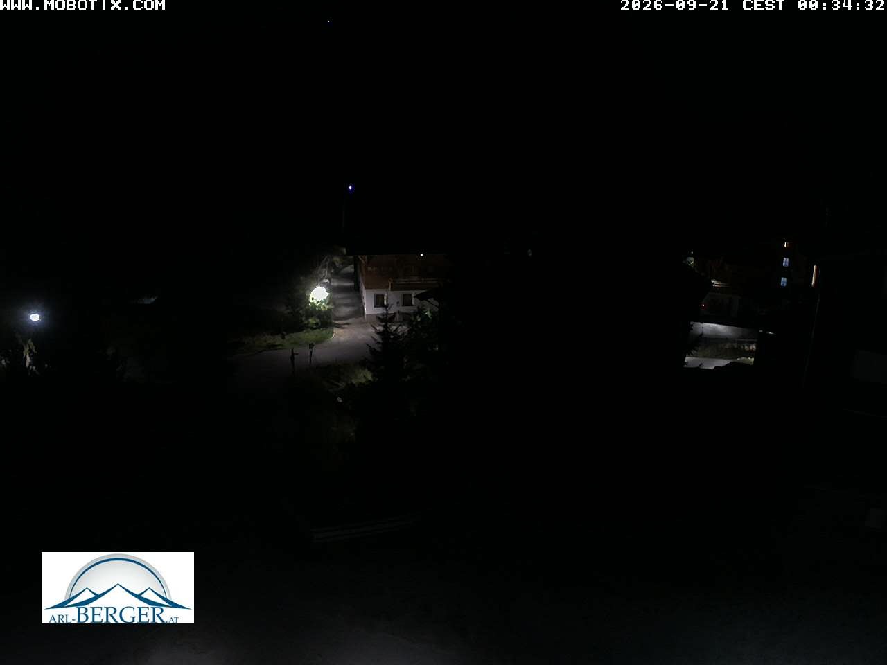 Archiv Foto Webcam Oberlech: Pension Berger