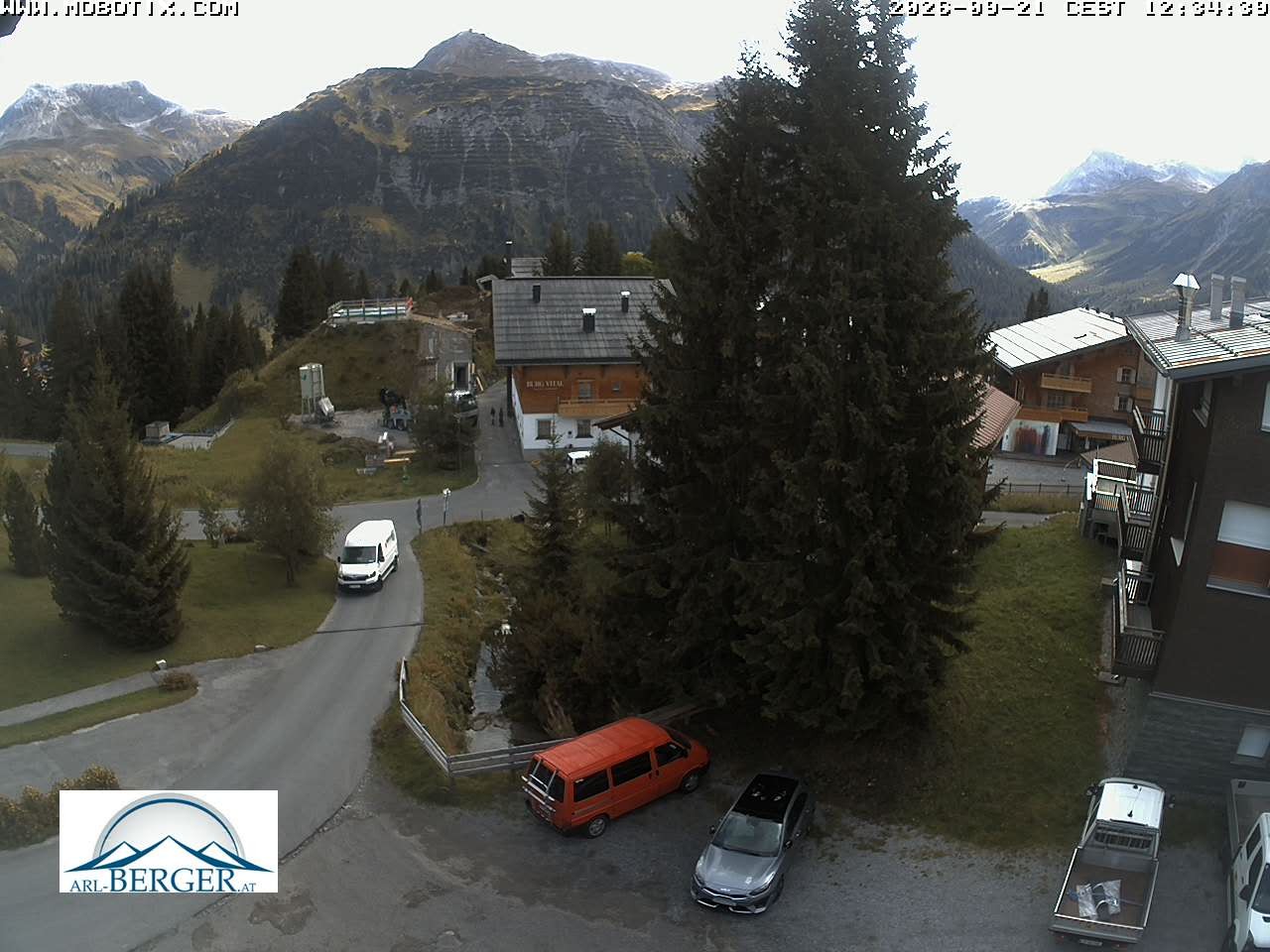 Archiv Foto Webcam Oberlech: Pension Berger