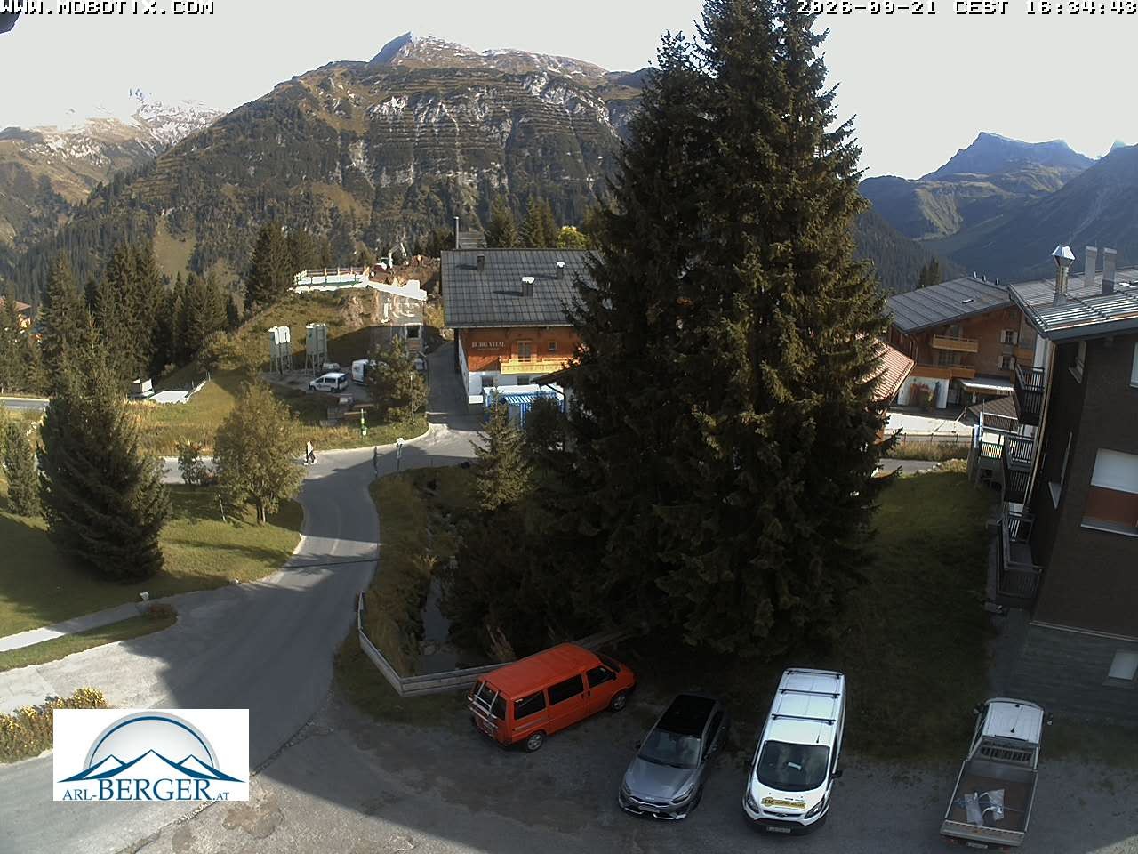 Archiv Foto Webcam Oberlech: Pension Berger