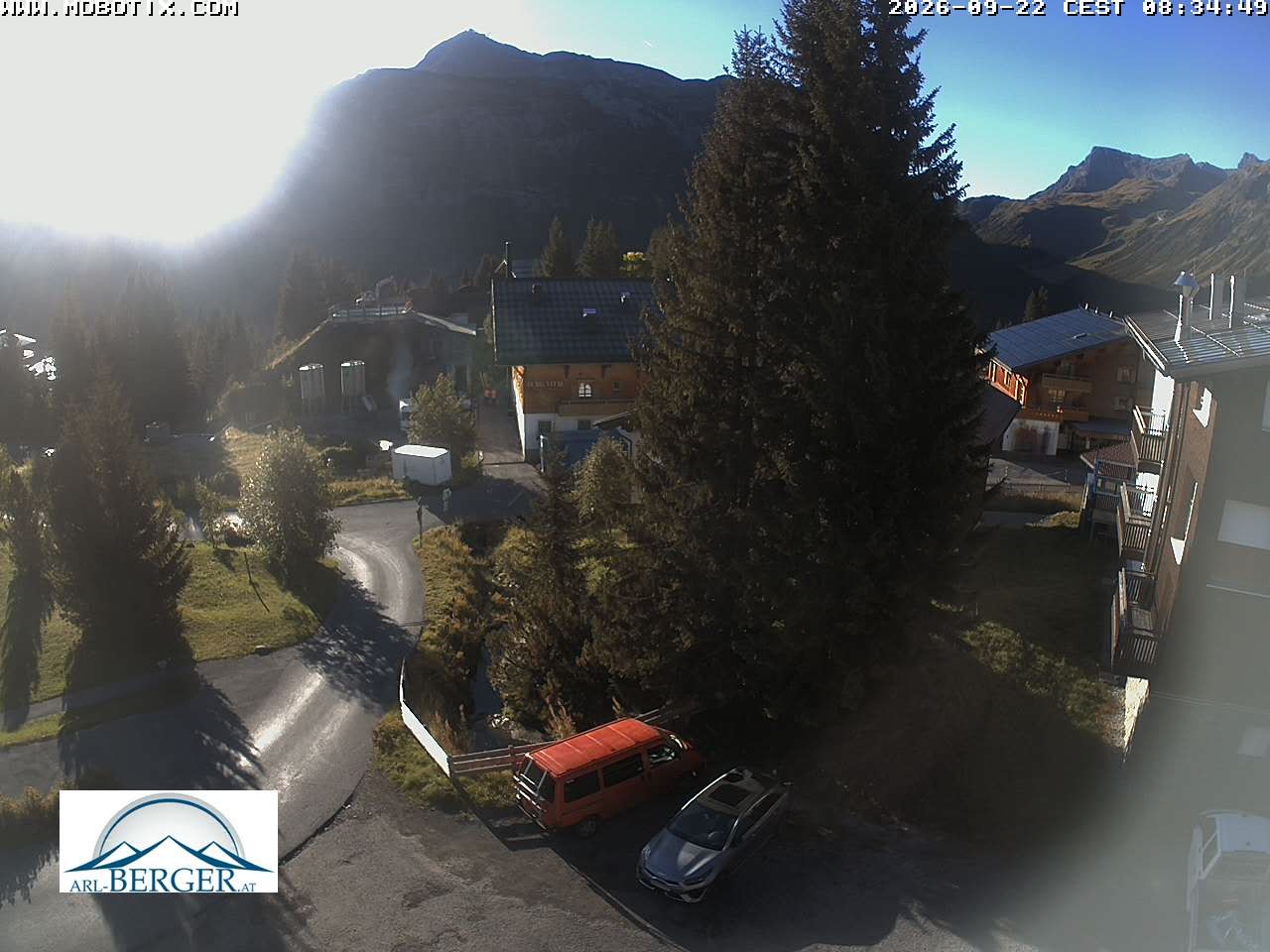 Archiv Foto Webcam Oberlech: Pension Berger