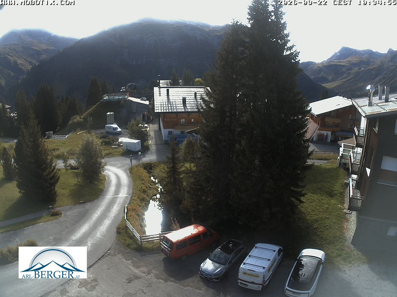 Archiv Foto Webcam Oberlech: Pension Berger