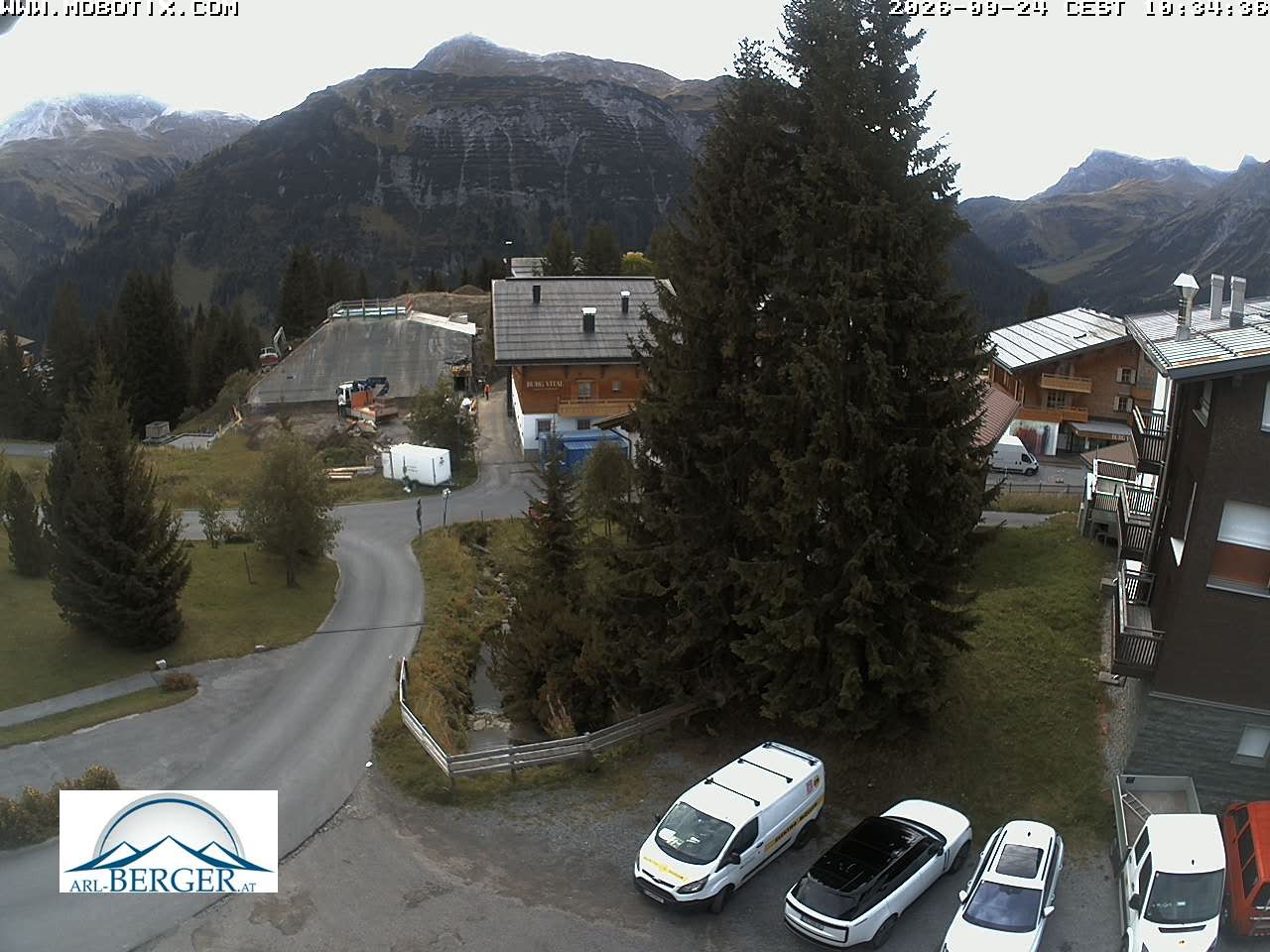 Archiv Foto Webcam Oberlech: Pension Berger