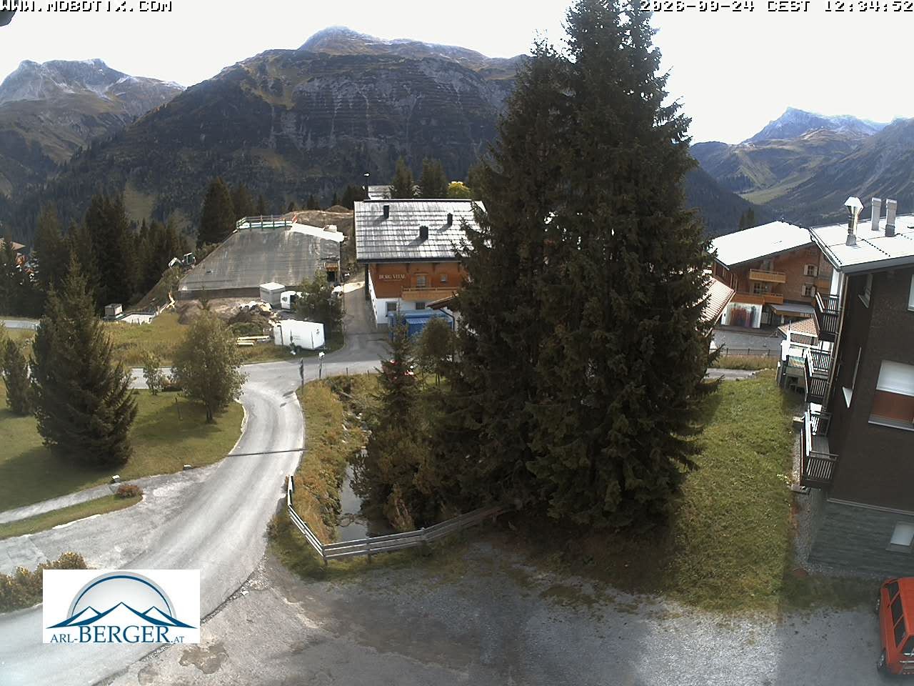 Archiv Foto Webcam Oberlech: Pension Berger