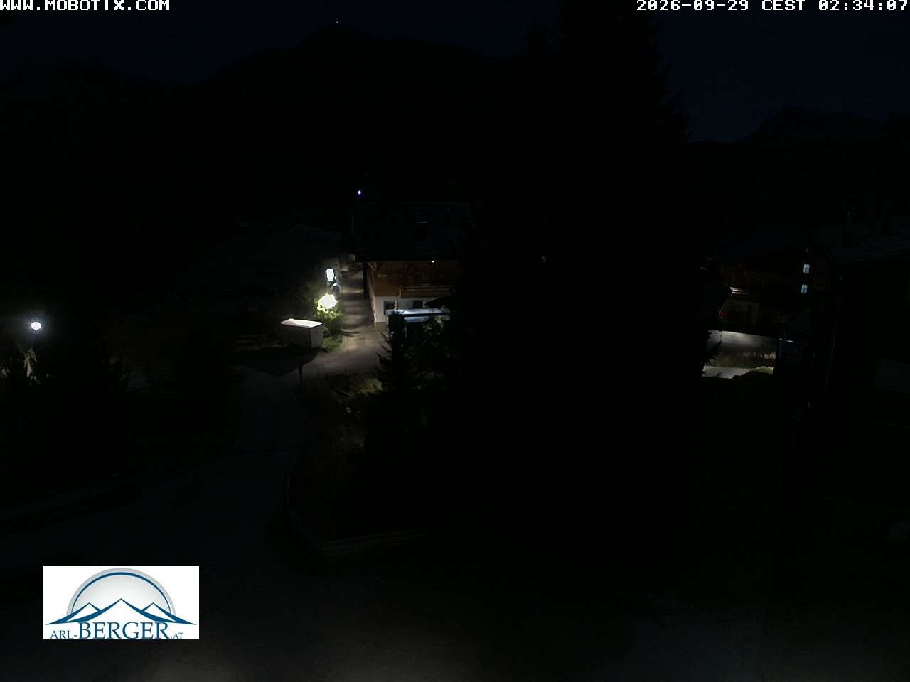 Archiv Foto Webcam Oberlech: Pension Berger