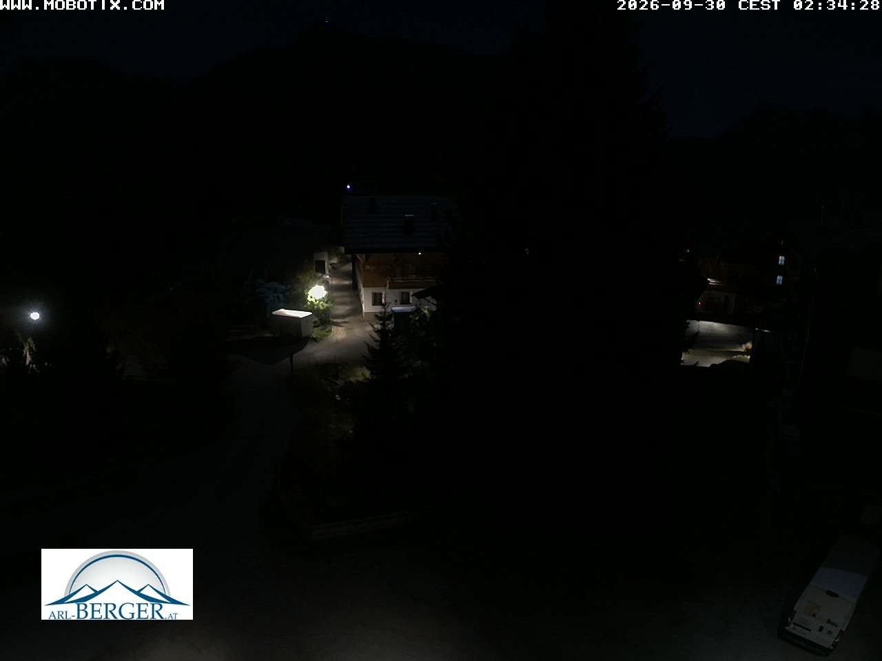 Archiv Foto Webcam Oberlech: Pension Berger