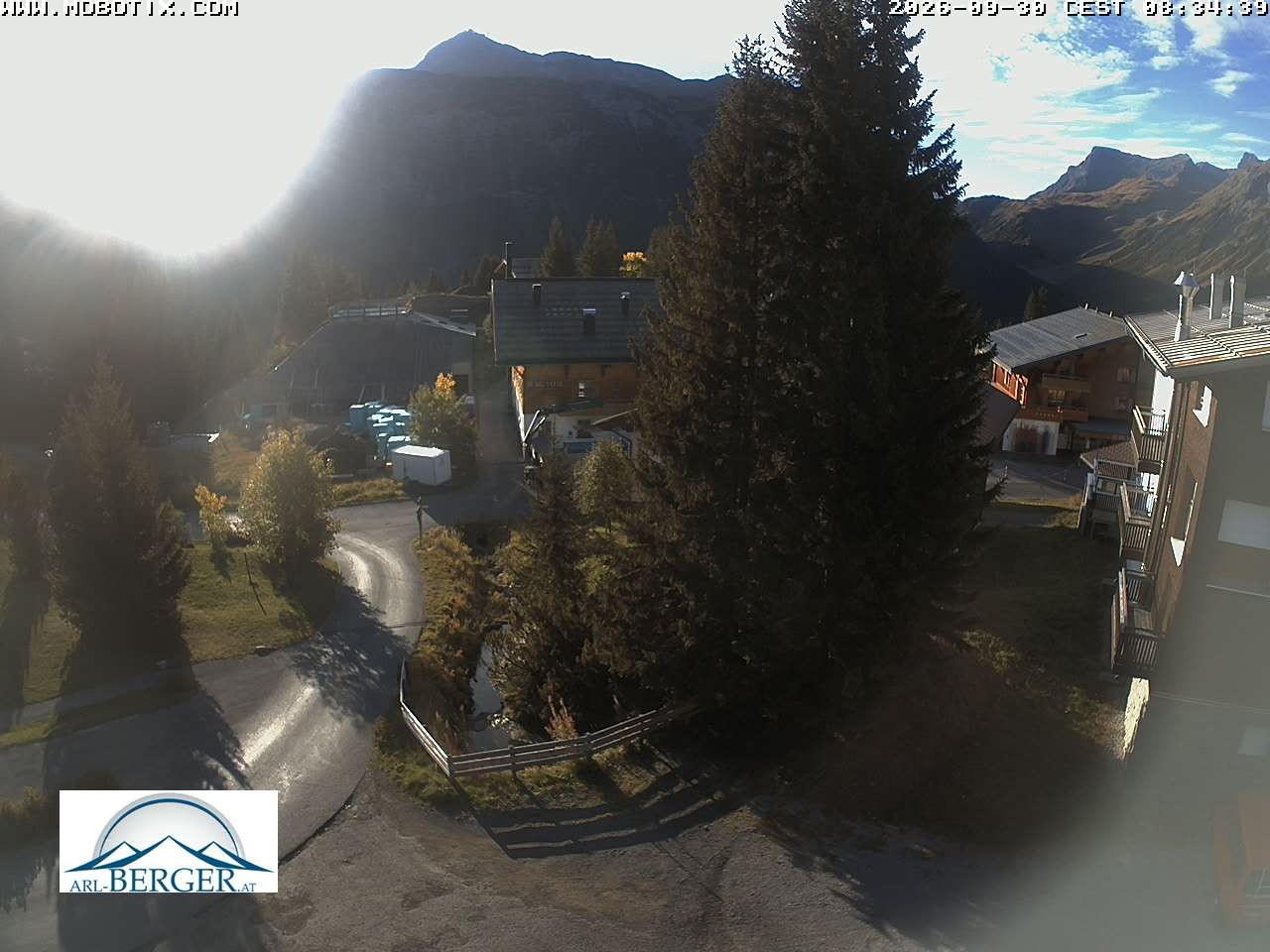 Archiv Foto Webcam Oberlech: Pension Berger