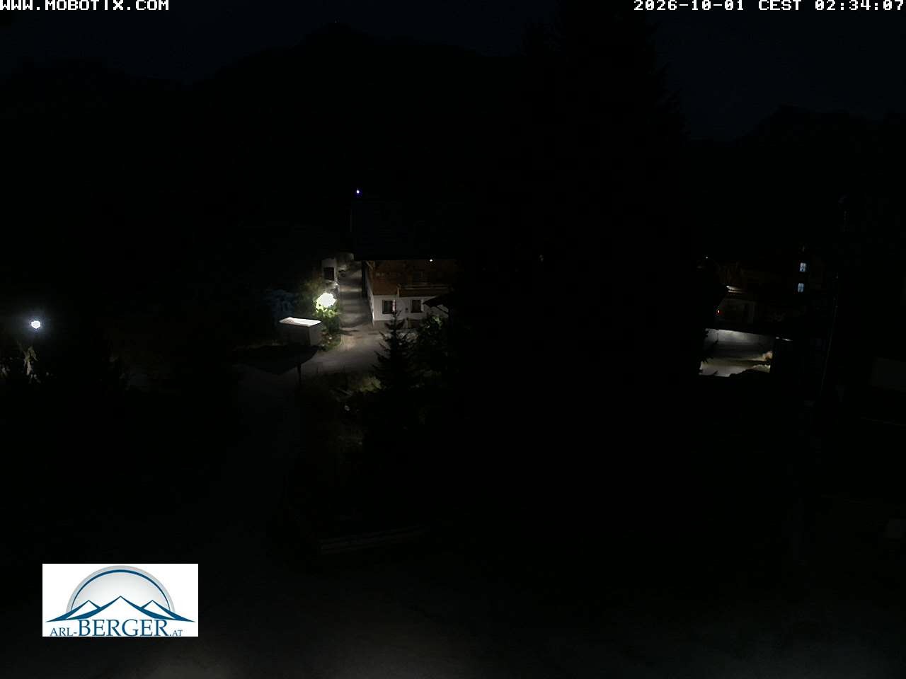 Archiv Foto Webcam Oberlech: Pension Berger