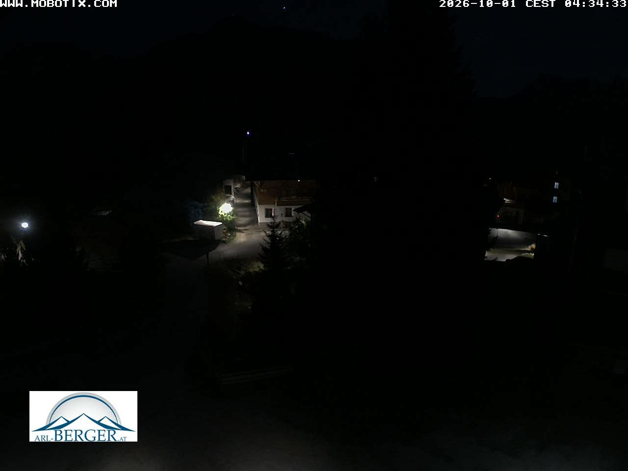 Archiv Foto Webcam Oberlech: Pension Berger