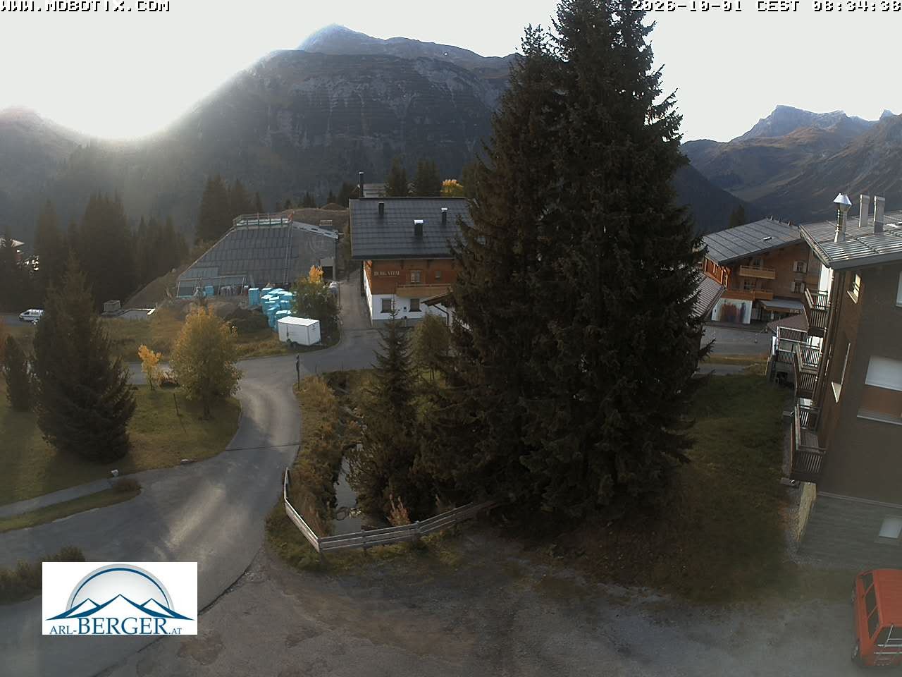 Archiv Foto Webcam Oberlech: Pension Berger