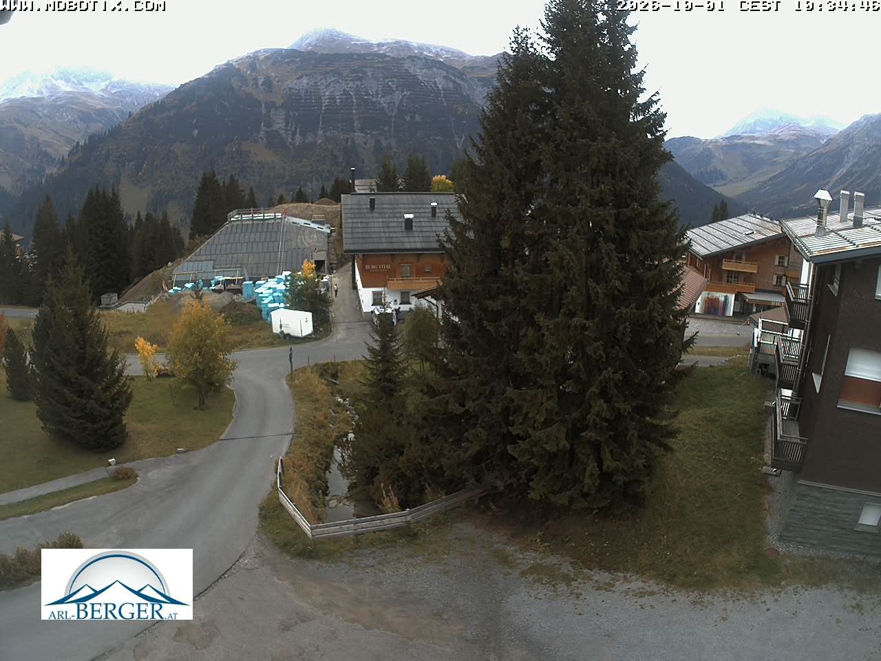 Archiv Foto Webcam Oberlech: Pension Berger
