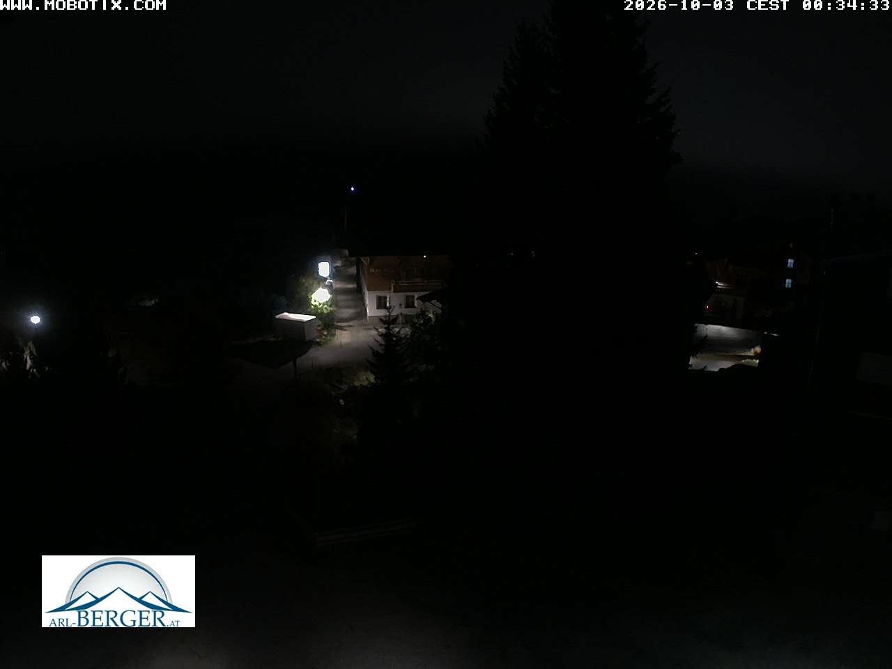 Archiv Foto Webcam Oberlech: Pension Berger