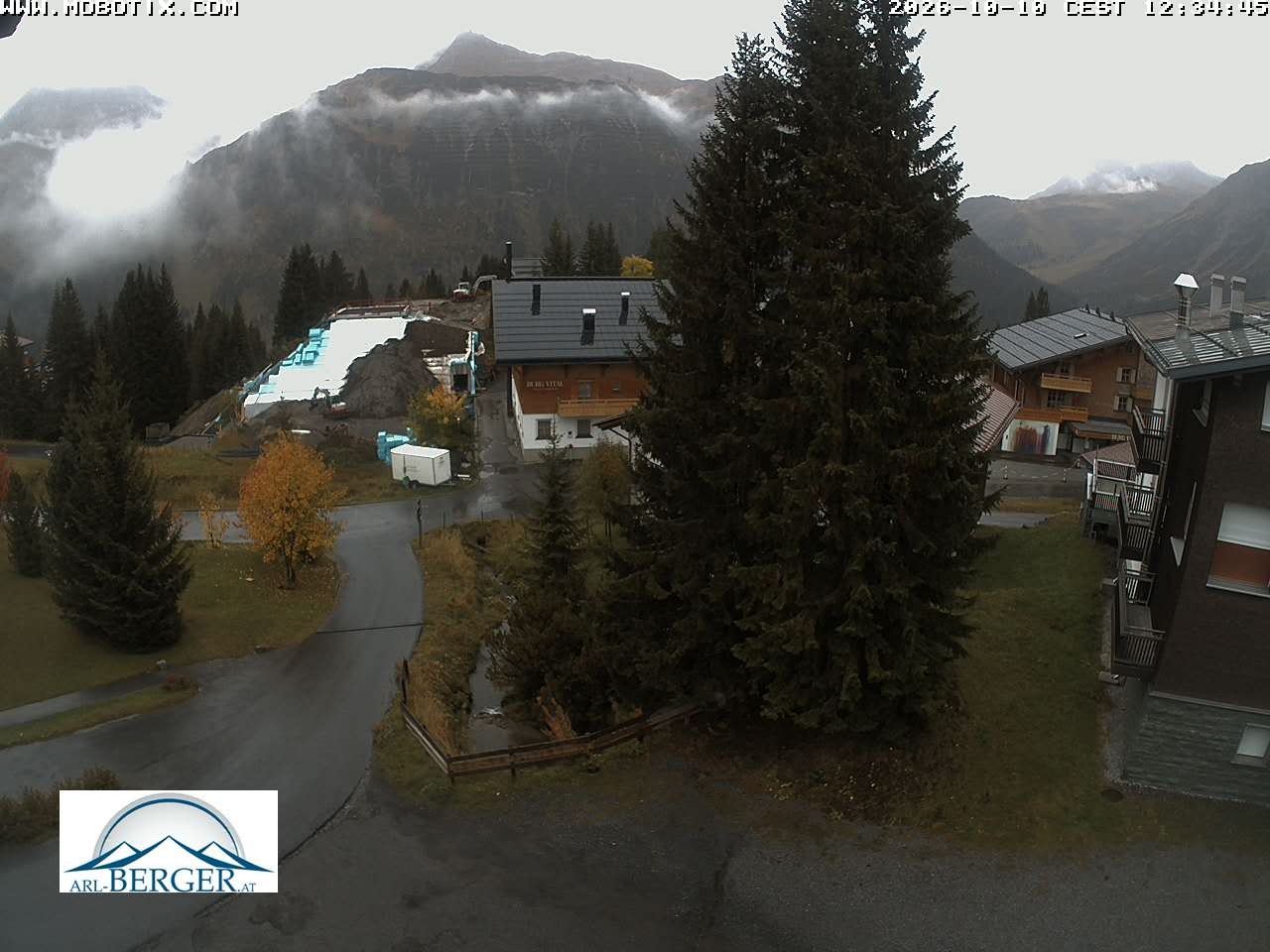 Archiv Foto Webcam Oberlech: Pension Berger