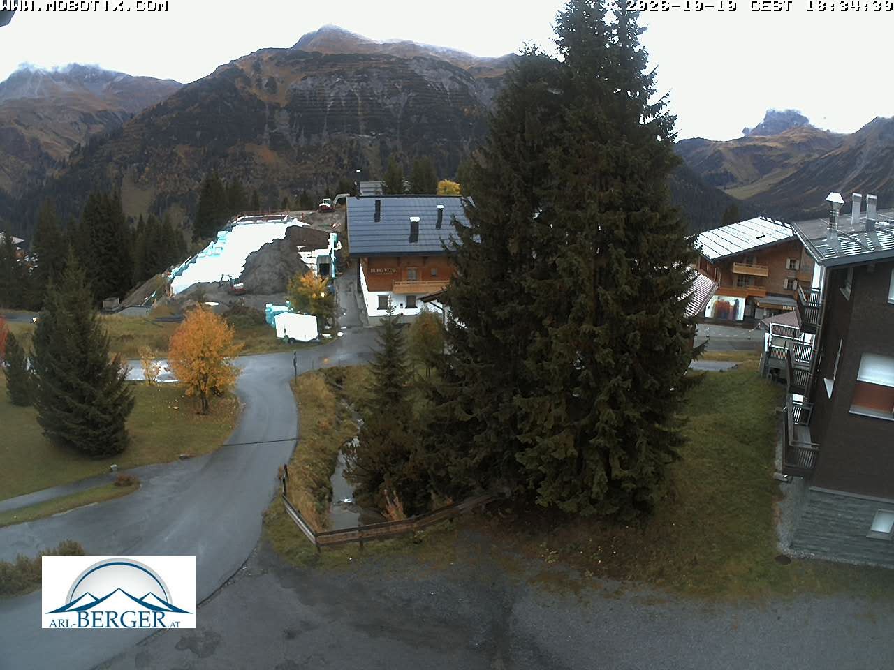 Archiv Foto Webcam Oberlech: Pension Berger