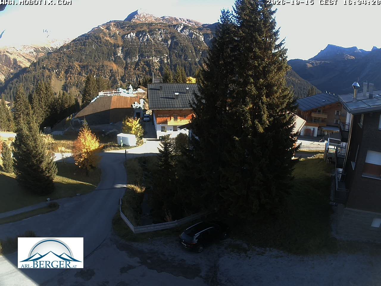Archiv Foto Webcam Oberlech: Pension Berger
