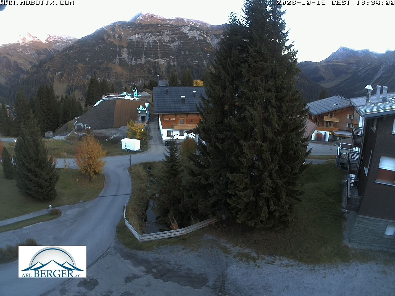 Archiv Foto Webcam Oberlech: Pension Berger