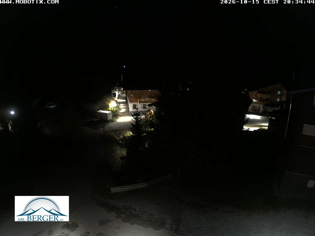 Archiv Foto Webcam Oberlech: Pension Berger