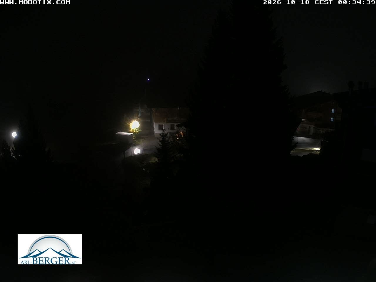 Archiv Foto Webcam Oberlech: Pension Berger