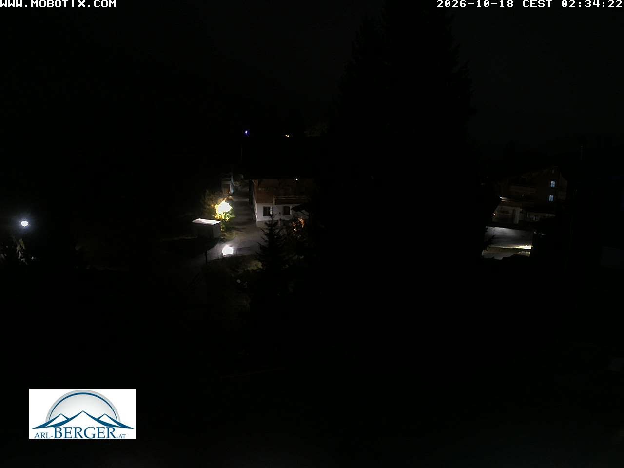 Archiv Foto Webcam Oberlech: Pension Berger