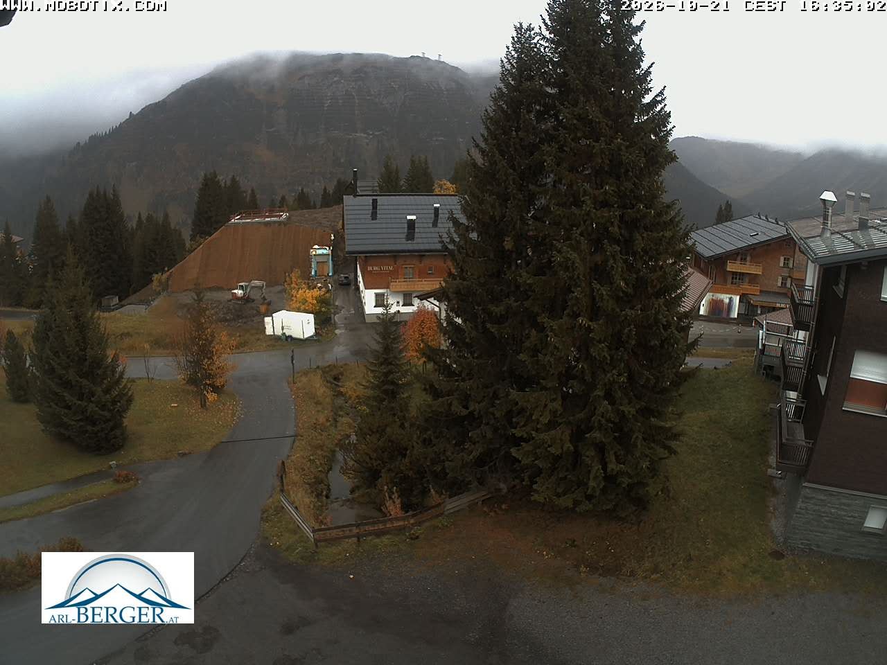 Archiv Foto Webcam Oberlech: Pension Berger