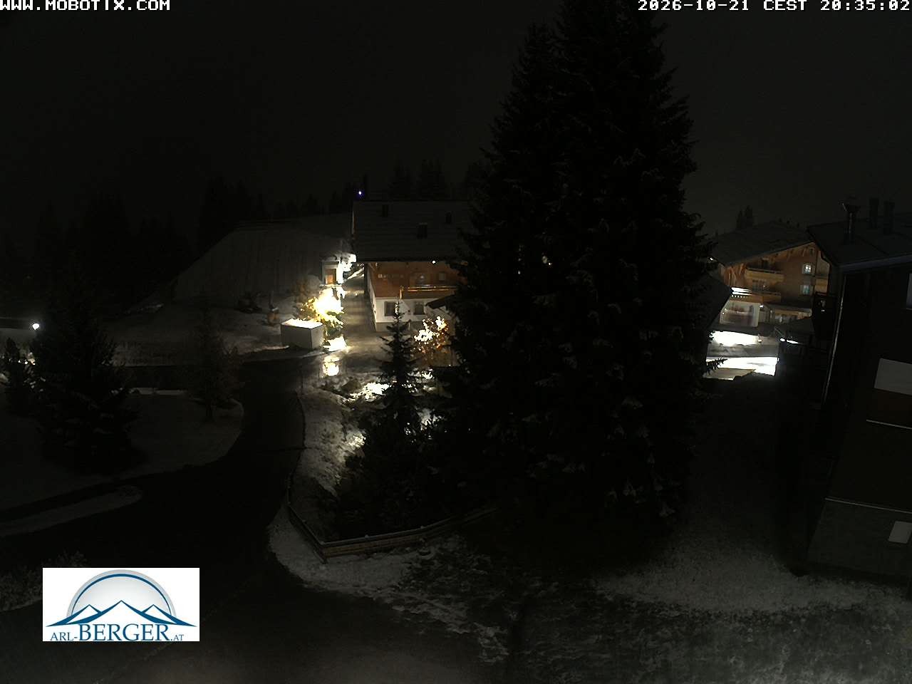 Archiv Foto Webcam Oberlech: Pension Berger