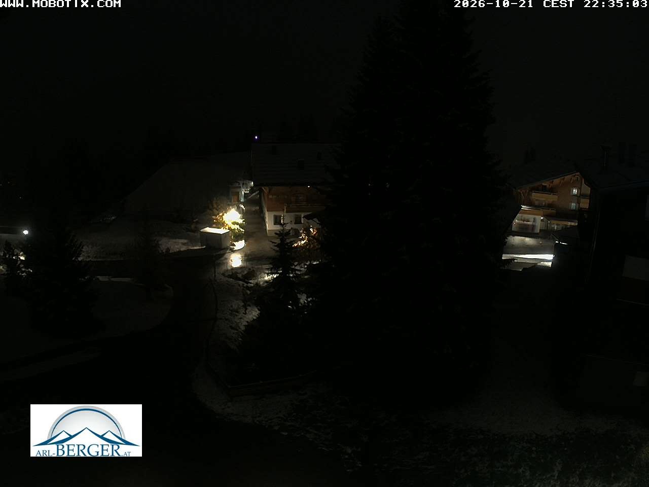 Archiv Foto Webcam Oberlech: Pension Berger