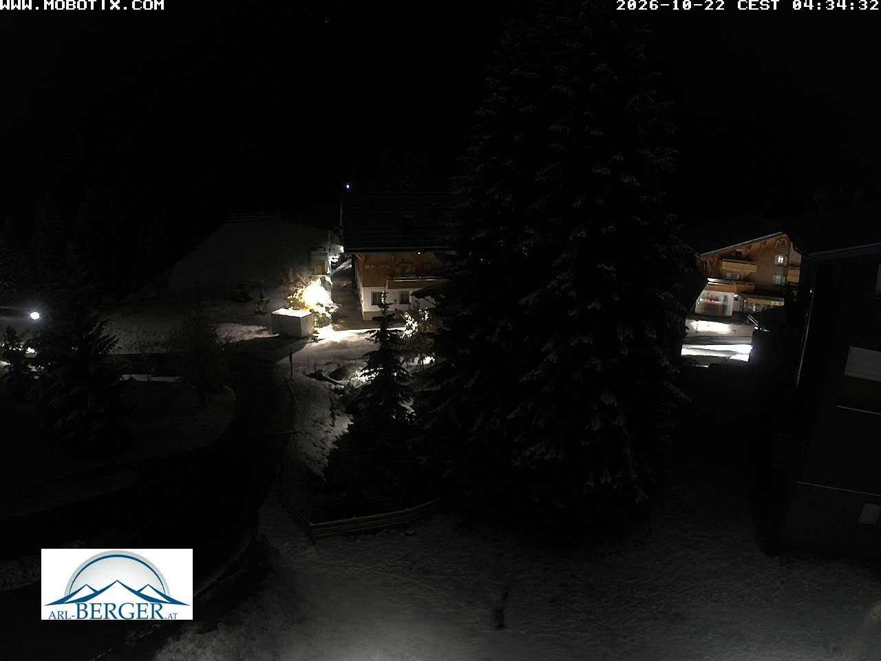 Archiv Foto Webcam Oberlech: Pension Berger