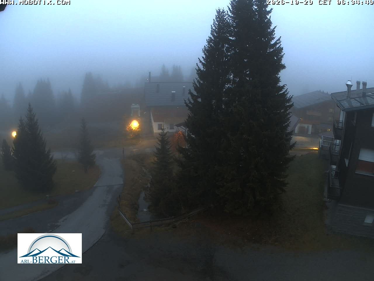 Archiv Foto Webcam Oberlech: Pension Berger