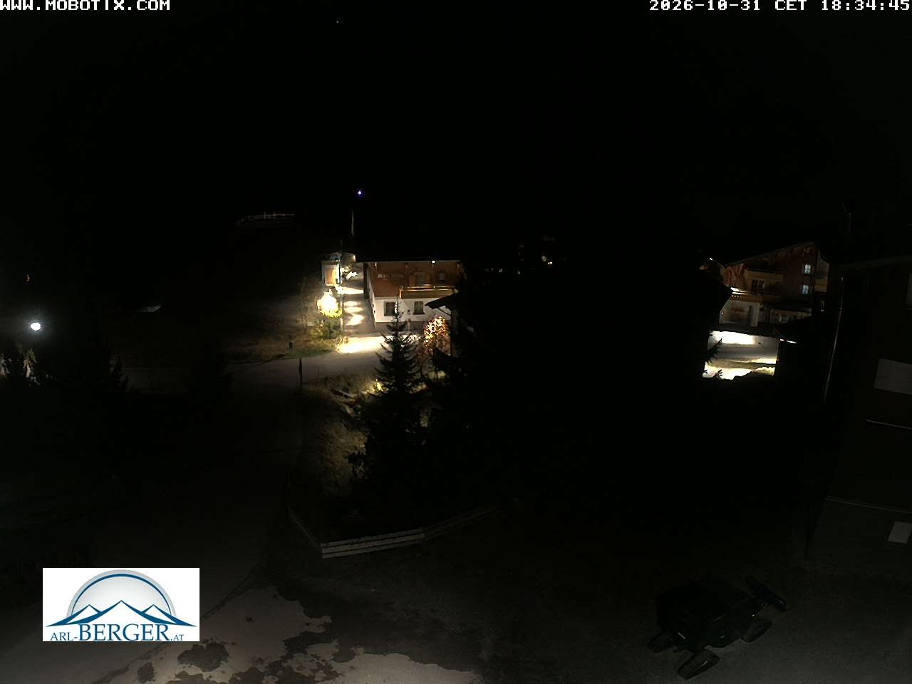 Archiv Foto Webcam Oberlech: Pension Berger