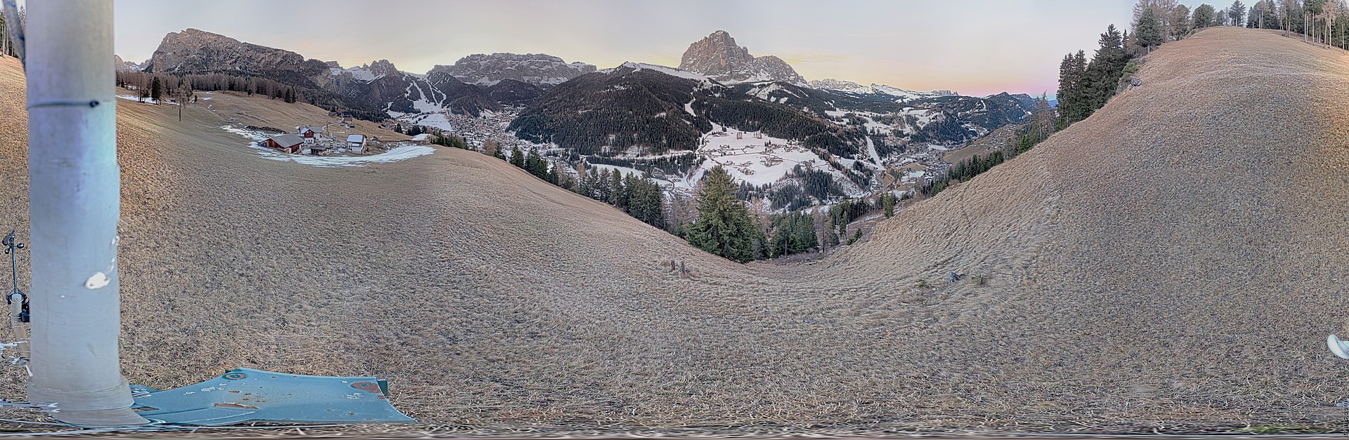 Archiv Foto Webcam Panorama über Wolkenstein