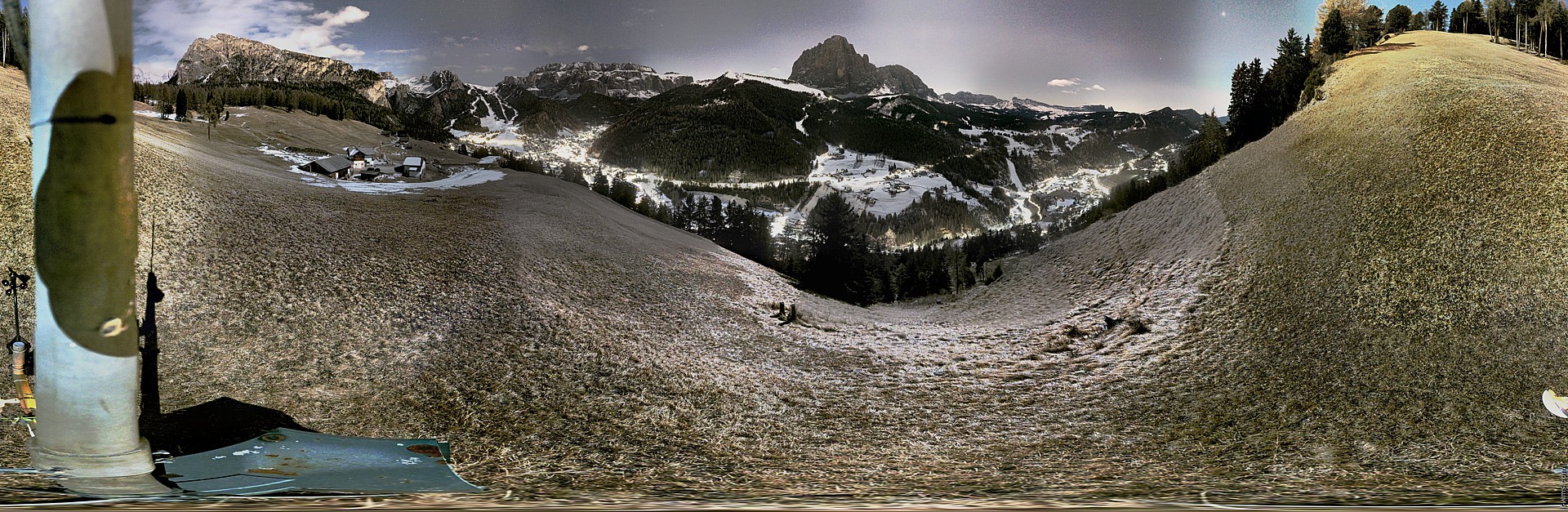 Archiv Foto Webcam Panorama über Wolkenstein