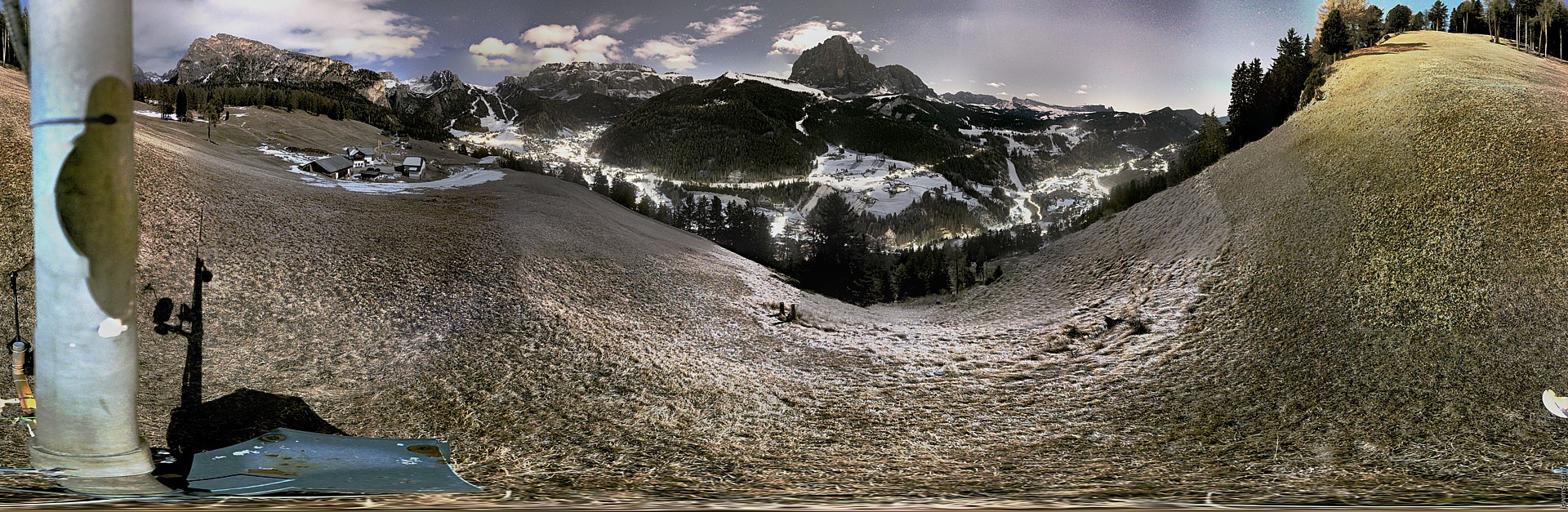 Archiv Foto Webcam Panorama über Wolkenstein