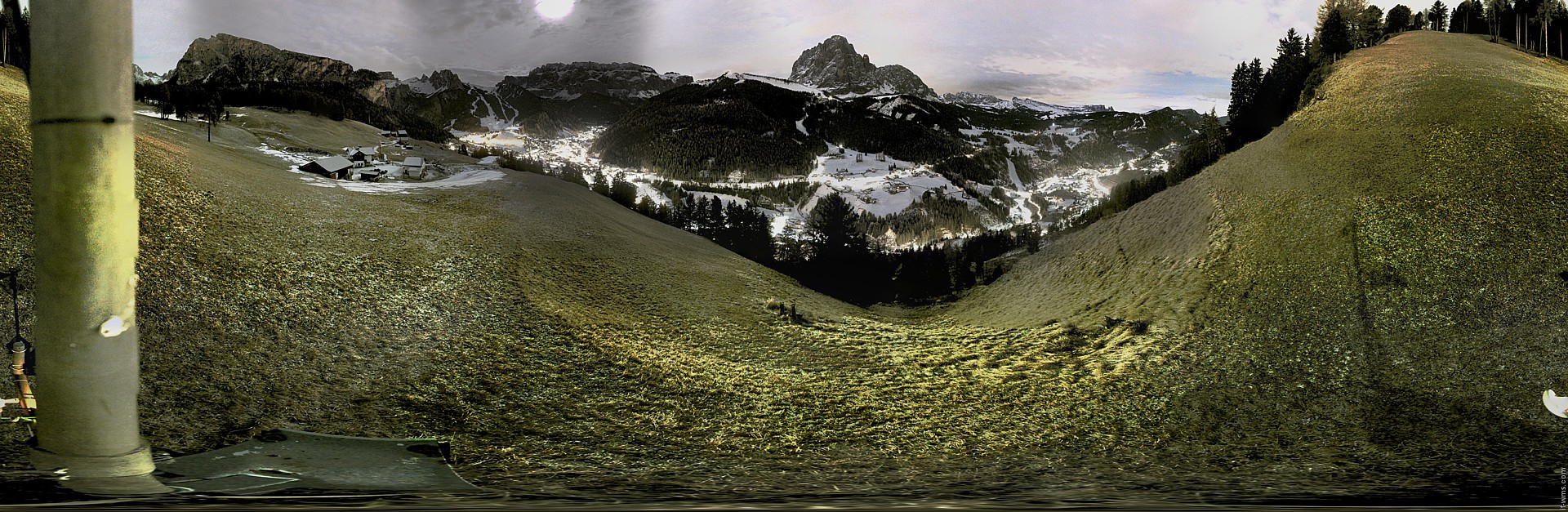 Archiv Foto Webcam Panorama über Wolkenstein