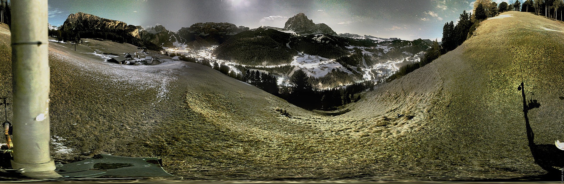 Archiv Foto Webcam Panorama über Wolkenstein