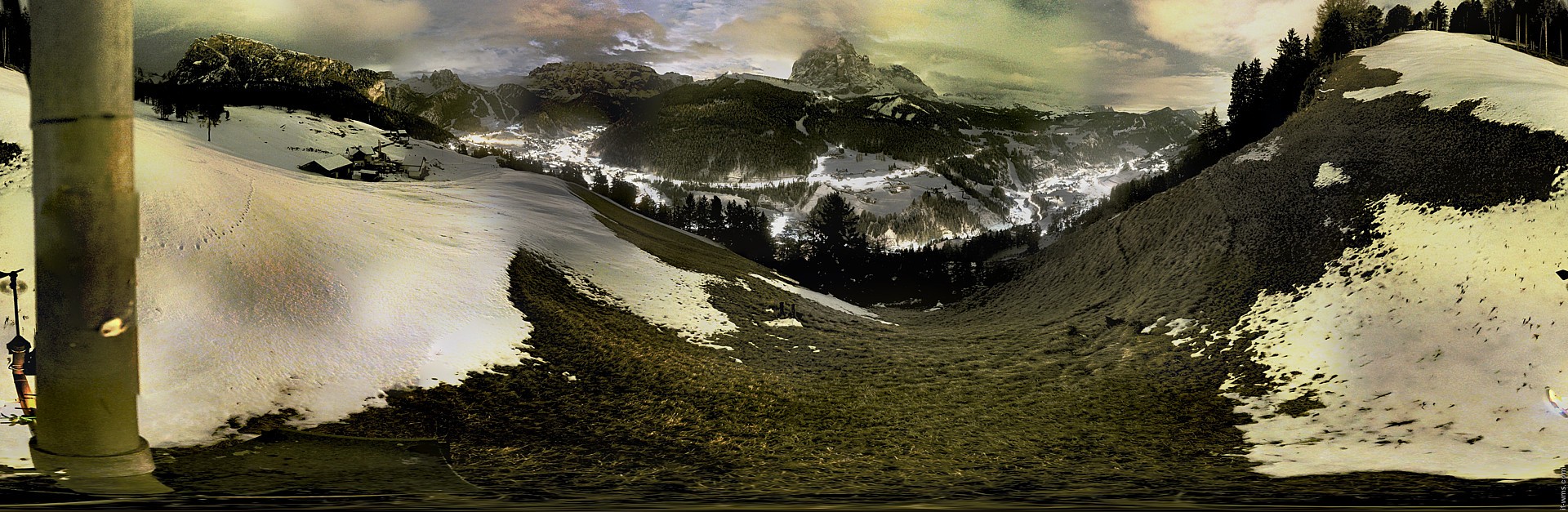 Archiv Foto Webcam Panorama über Wolkenstein