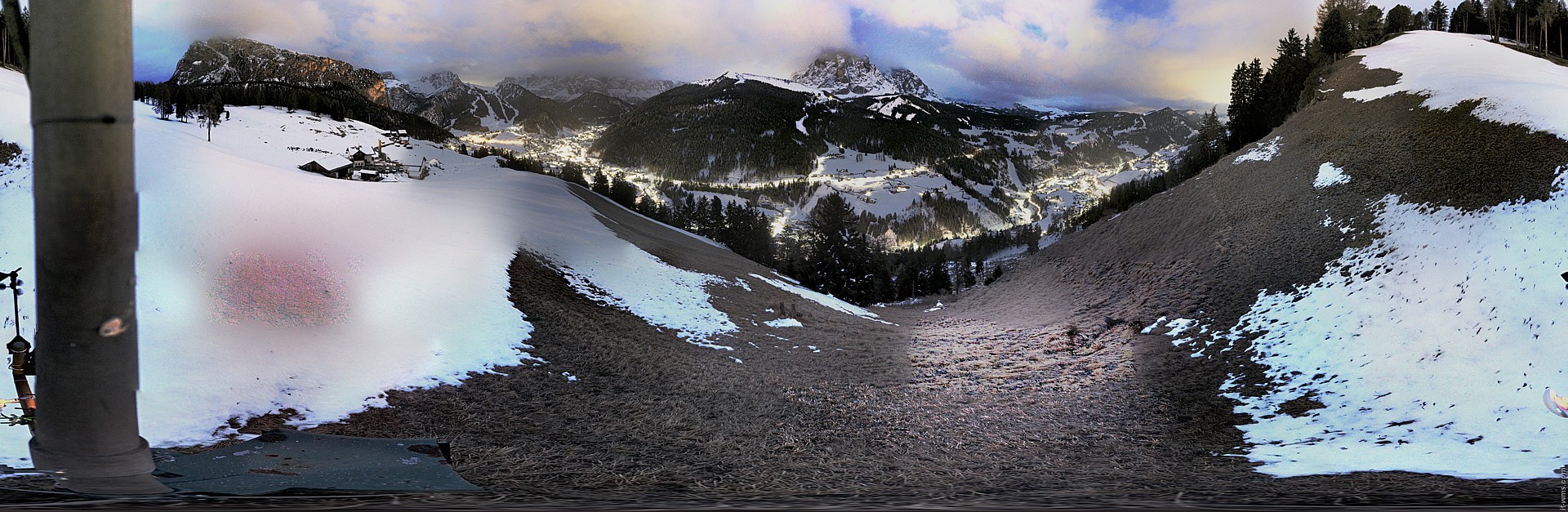 Archiv Foto Webcam Panorama über Wolkenstein