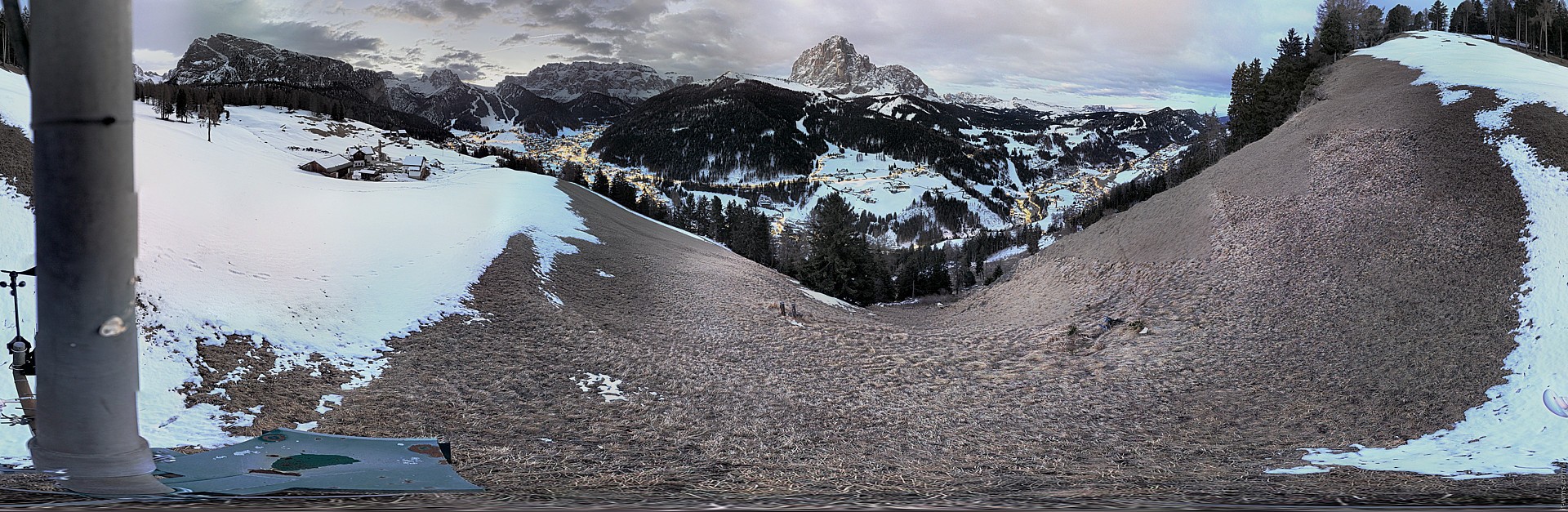 Archiv Foto Webcam Panorama über Wolkenstein