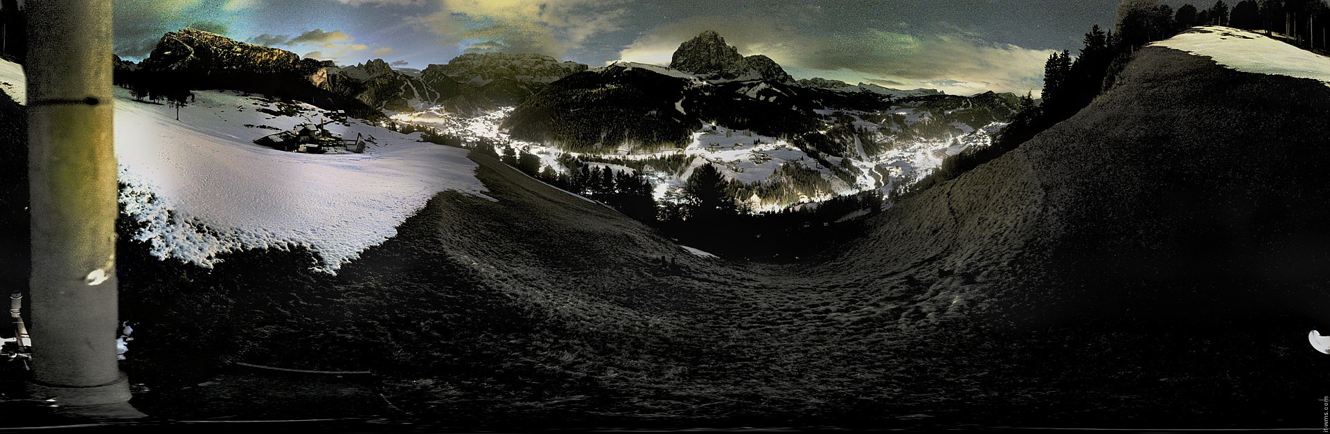 Archiv Foto Webcam Panorama über Wolkenstein